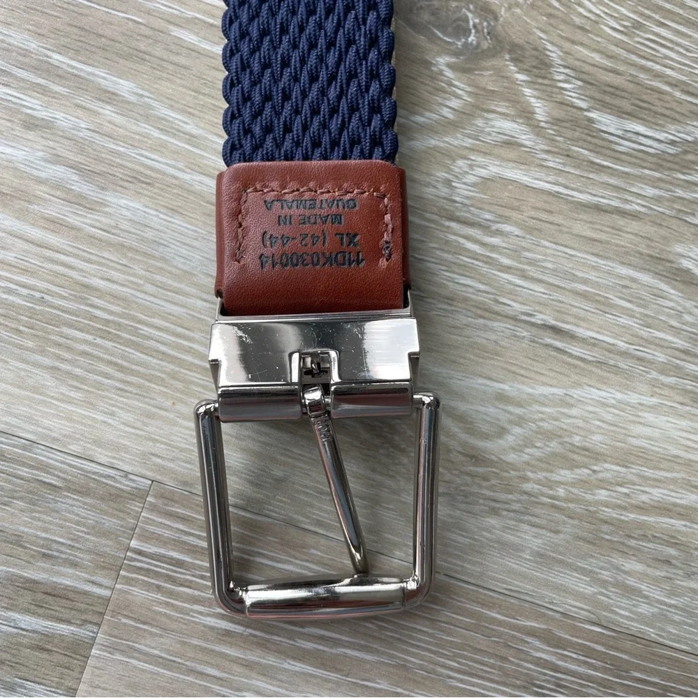 Dockers Men’s Reversible Woven Belt Adjustable Size 46-48 Navy/Tan